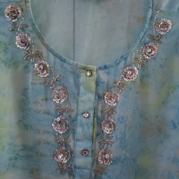 Tunic - Picture 5 of 8